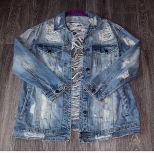 FASHION NOVA Womens Distressed Denim Jacket. Mint condition sz Small!!!